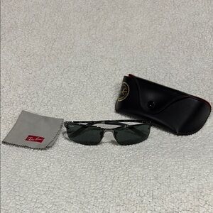 Ray-Ban Silver Frame Sunglasses with Case